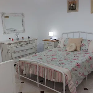 En Poniente , La Línea de la Concepción España