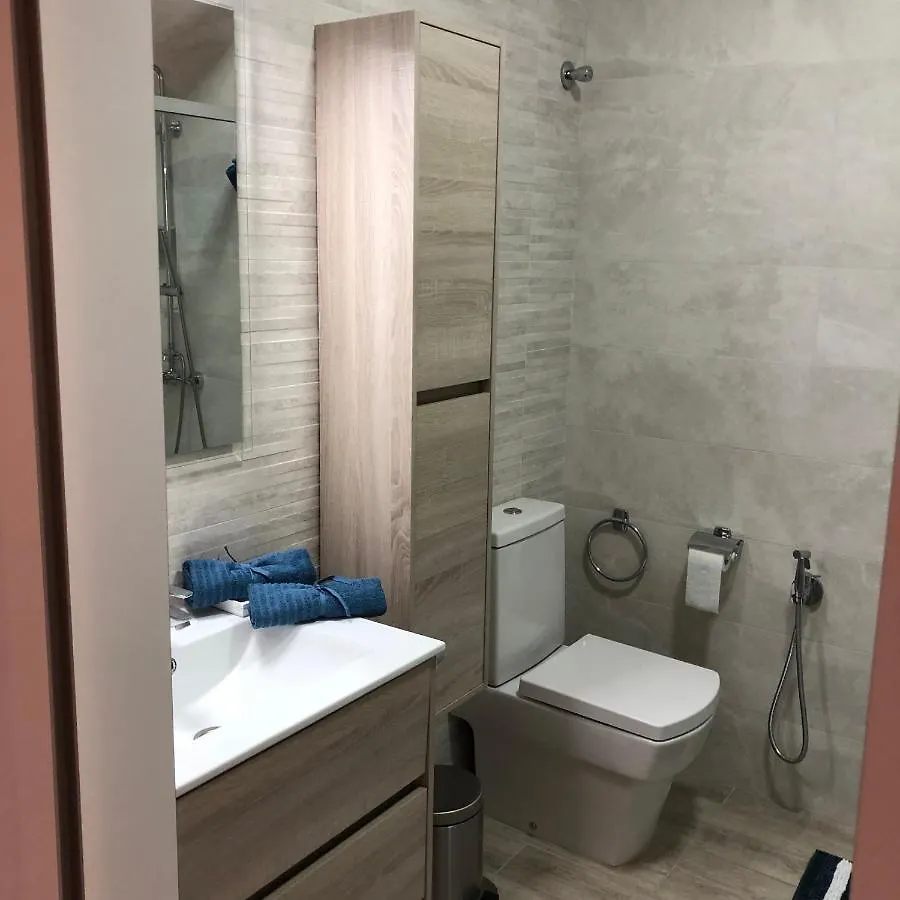 ארונה Tantulia Crissol 405 Apto 1 Hab